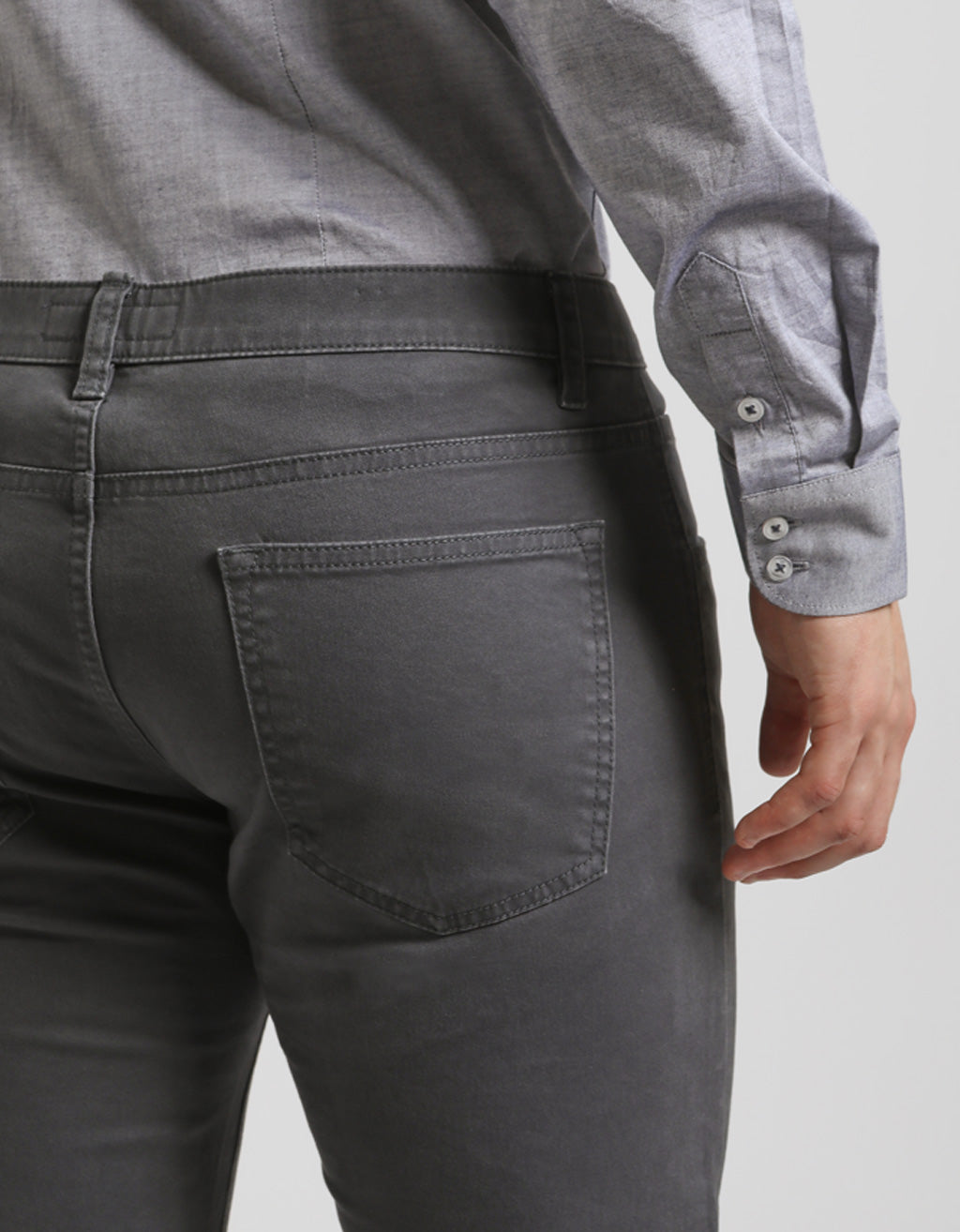 Pantaloni cinque tasche