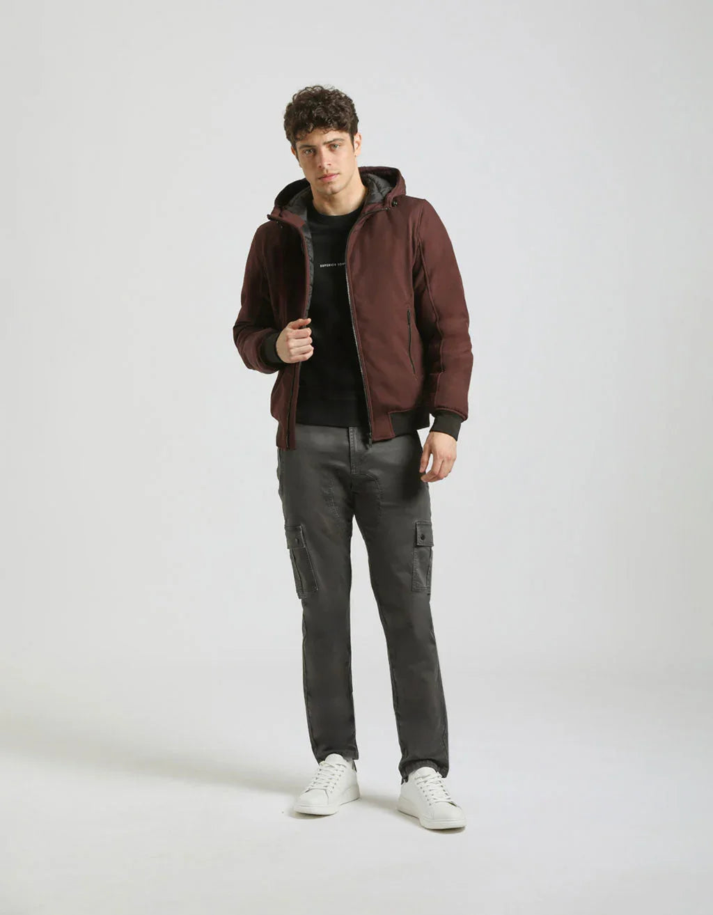 Bomber imbottito con cappuccio