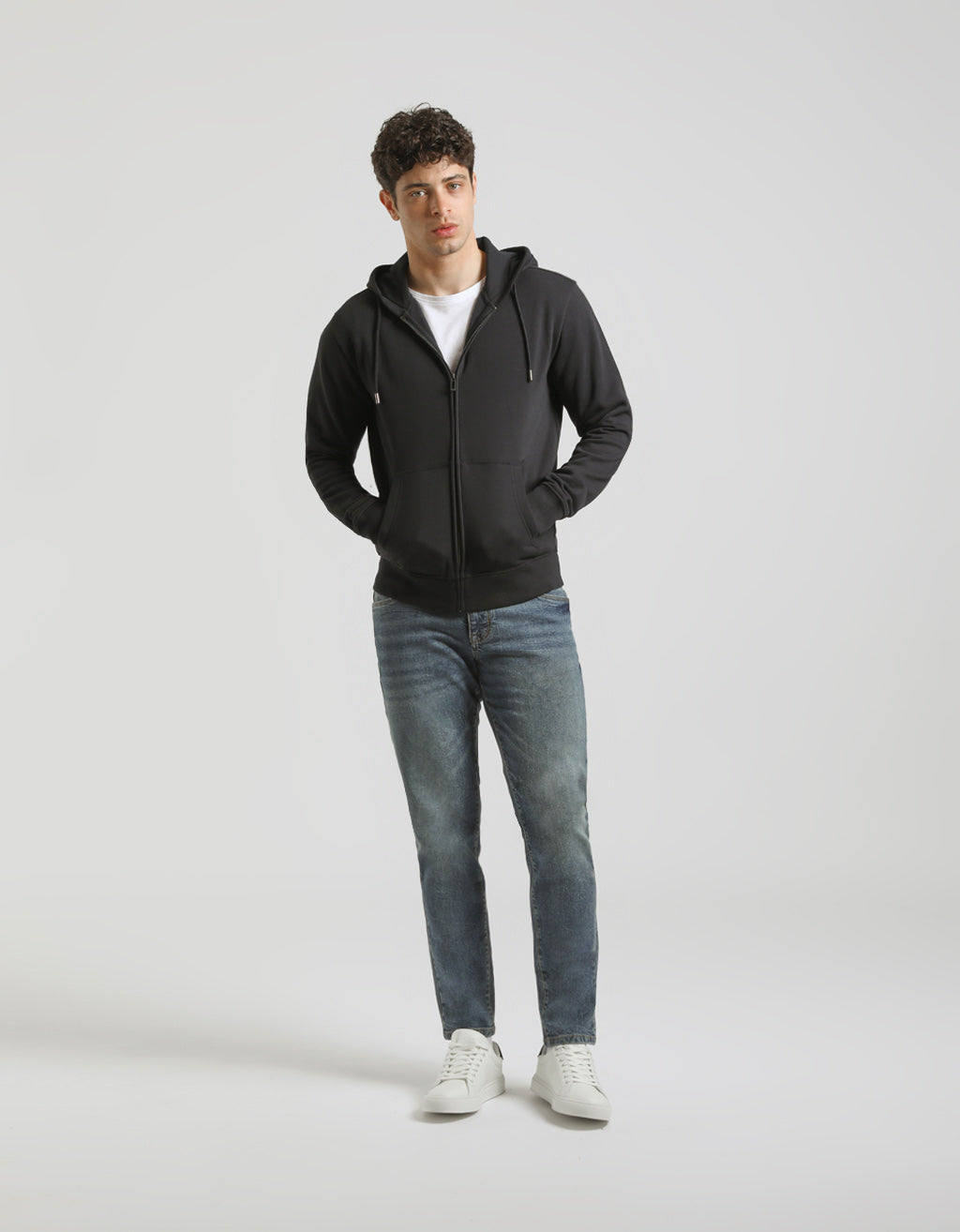 Felpa zip con cappuccio