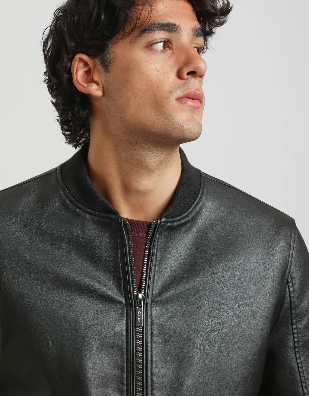 Giubbotto bomber effetto pelle