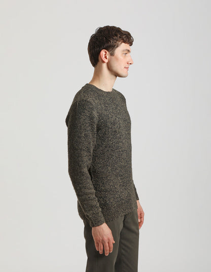 Pullover girocollo bouclè