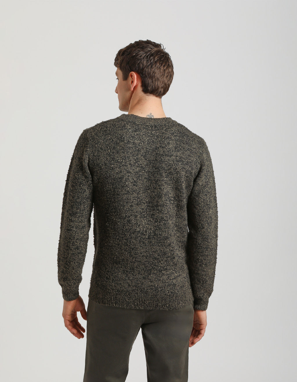 Pullover girocollo bouclè