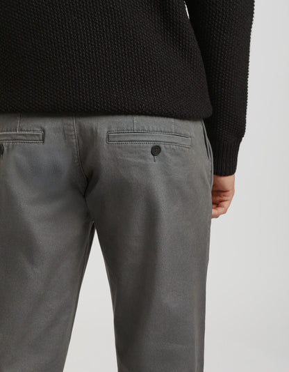 Pantaloni chino in cotone