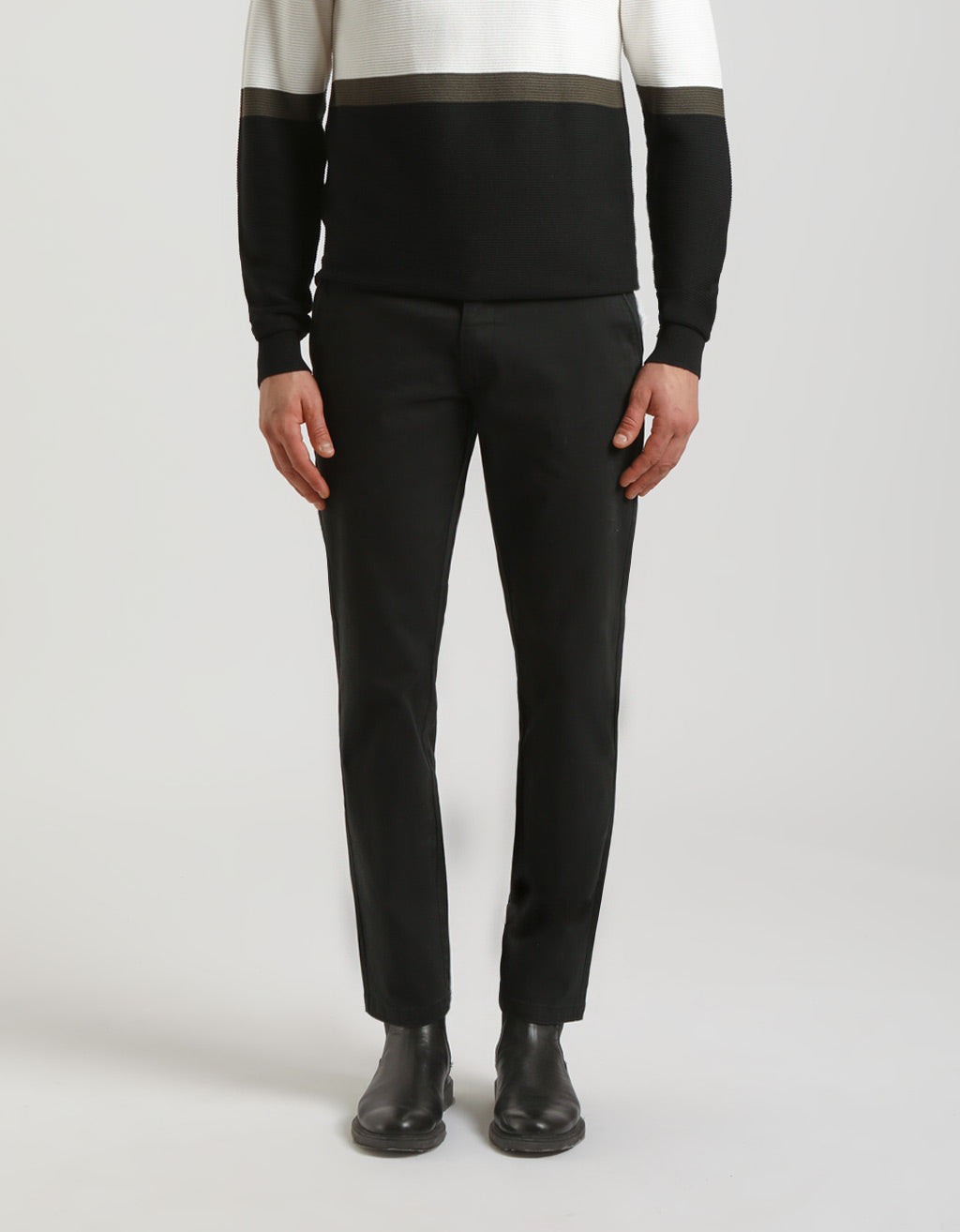 Pantaloni chino in cotone