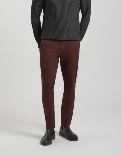 Pantaloni chino in cotone