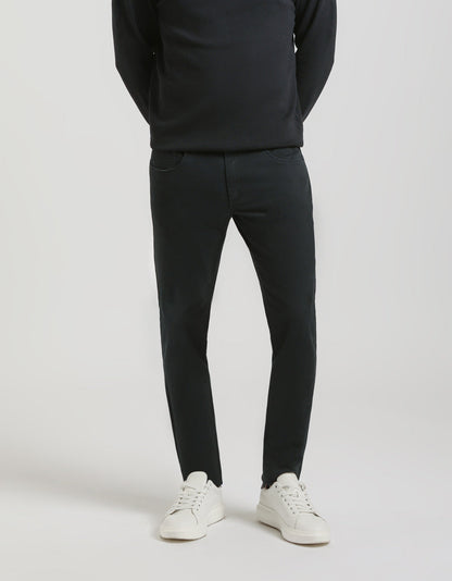 Pantaloni cinque tasche