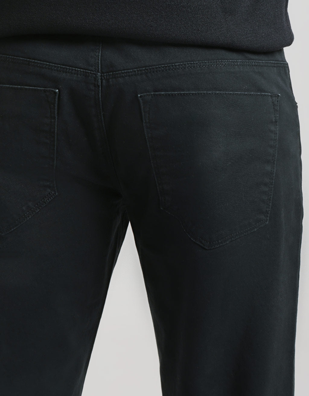 Pantaloni cinque tasche