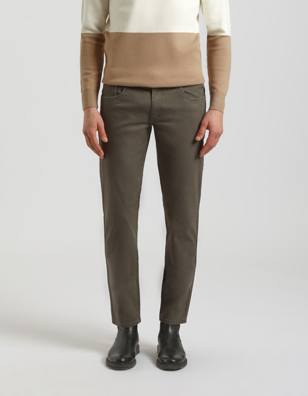 Pantaloni cinque tasche