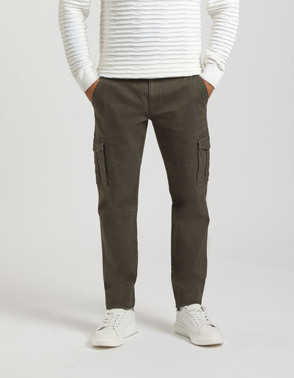 Pantaloni cargo