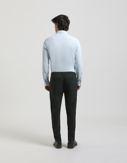 Pantaloni chino con fantasia a quadri