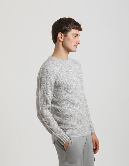 Maglia girocollo con treccia