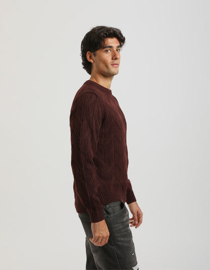 Maglia girocollo con treccia