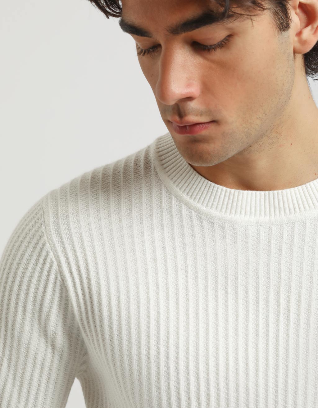 Maglia girocollo a coste