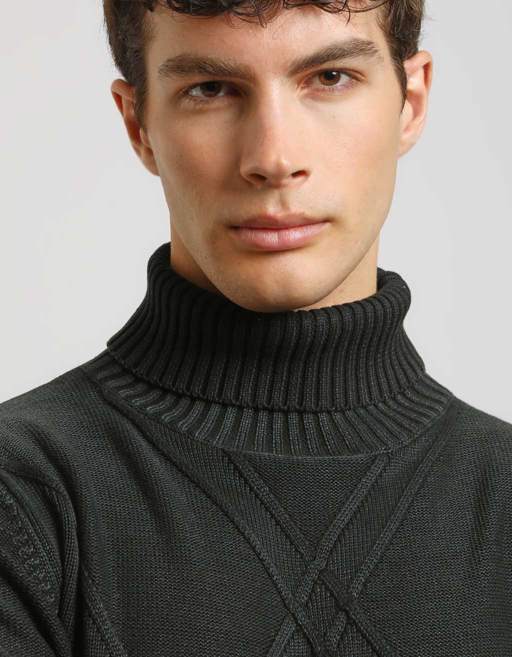 Maglia collo alto 100% cotone