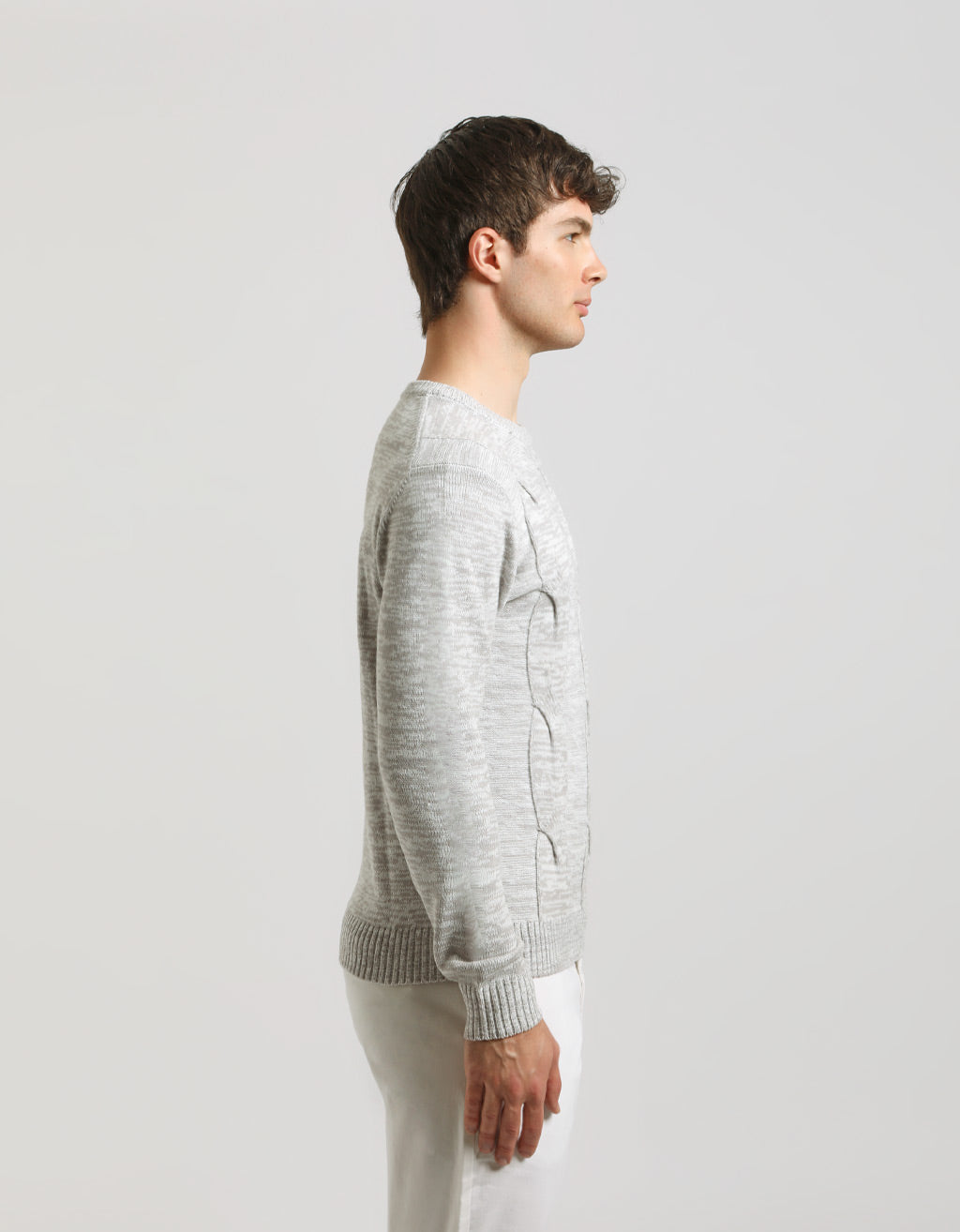 Maglia girocollo intrecciata