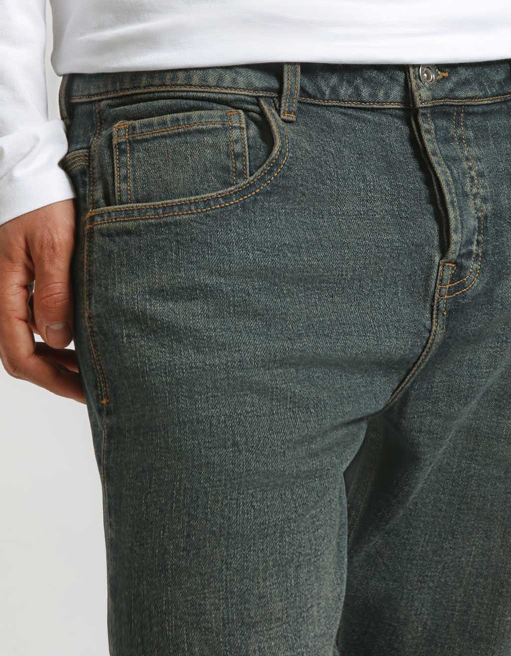 Jeans regular fit lavaggio scuro