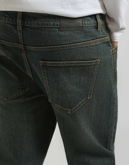 Jeans regular fit lavaggio scuro