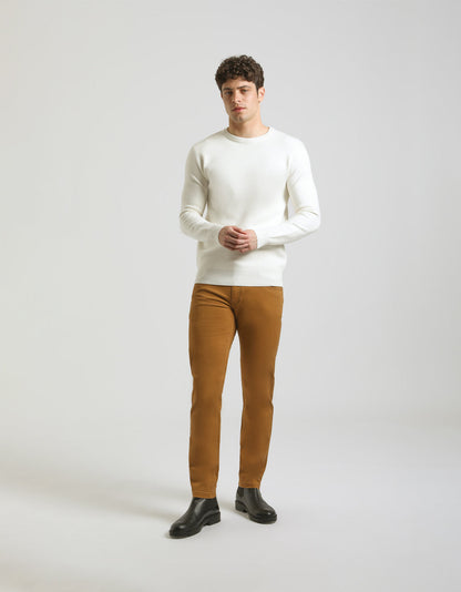 Pantaloni cinque tasche