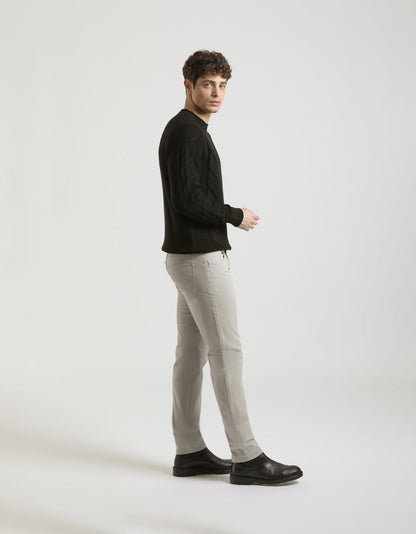 Pantaloni cinque tasche