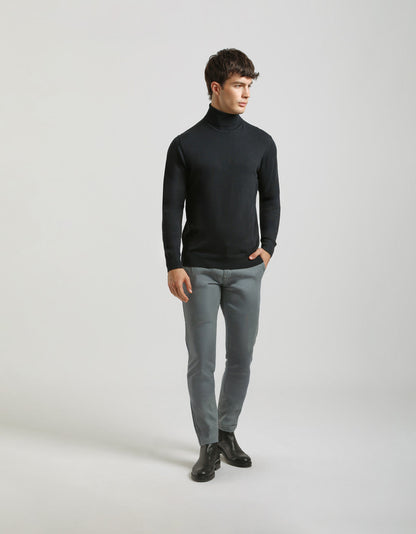 Pantaloni chino microfantasia