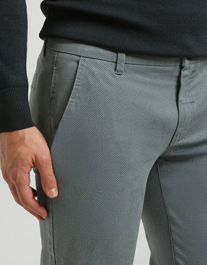 Pantaloni chino microfantasia