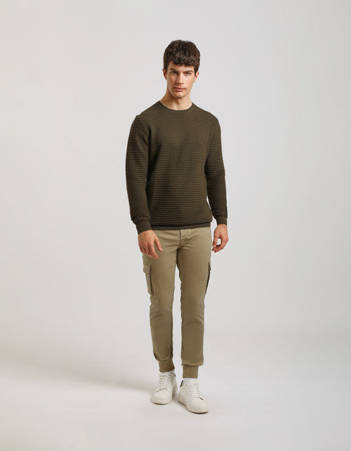 Pantaloni cargo con elastico alle caviglie