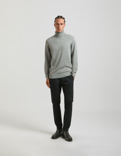 Maglia collo alto in misto viscosa