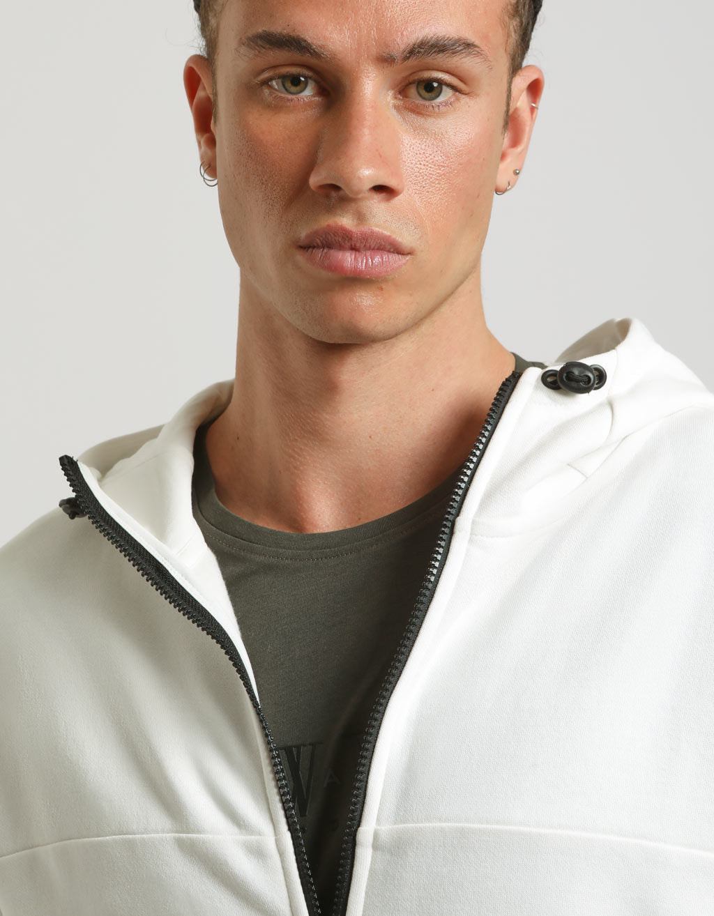 Felpa zip con cappuccio