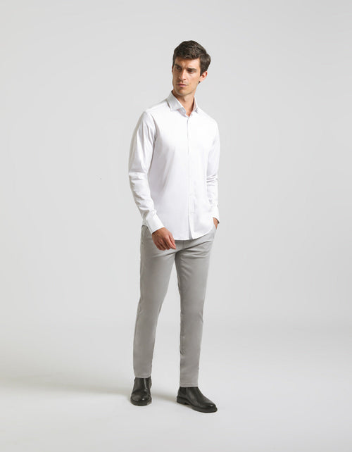 Pantaloni chino in cotone