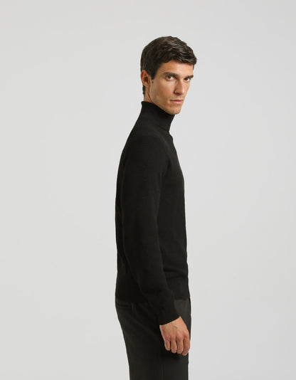 Maglia collo alto in viscosa