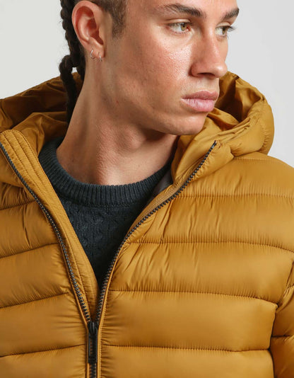 Giubbotto imbottito 100 grammi con cappuccio