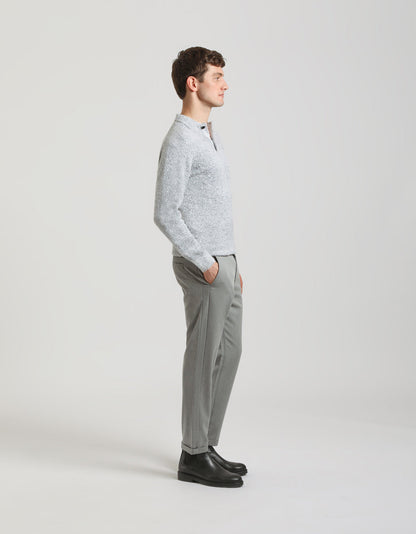 Pantaloni chino con laccetto