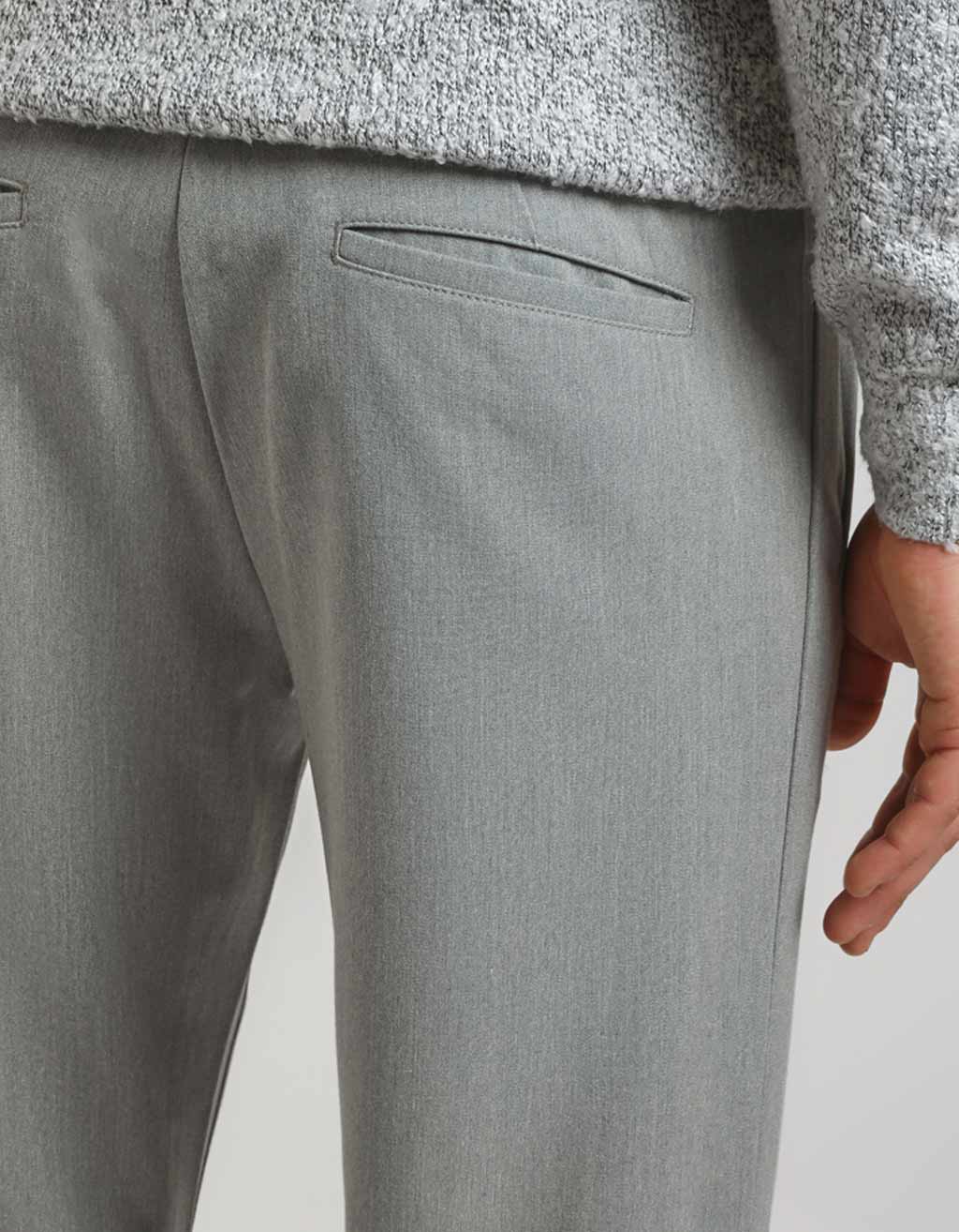 Pantaloni chino con laccetto