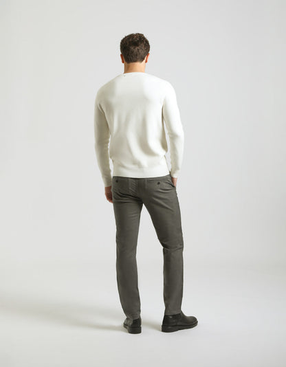 Pantaloni chino microfantasia