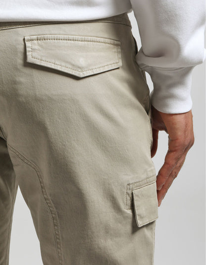 Pantaloni cargo con elastico alle caviglie