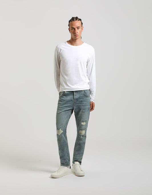 Jeans regular fit con strappi