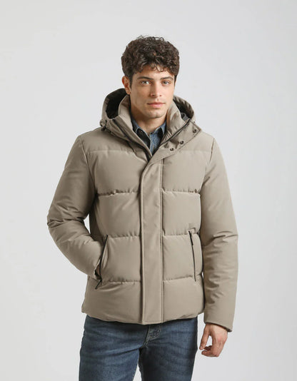 Giubbotto imbottito con cappuccio