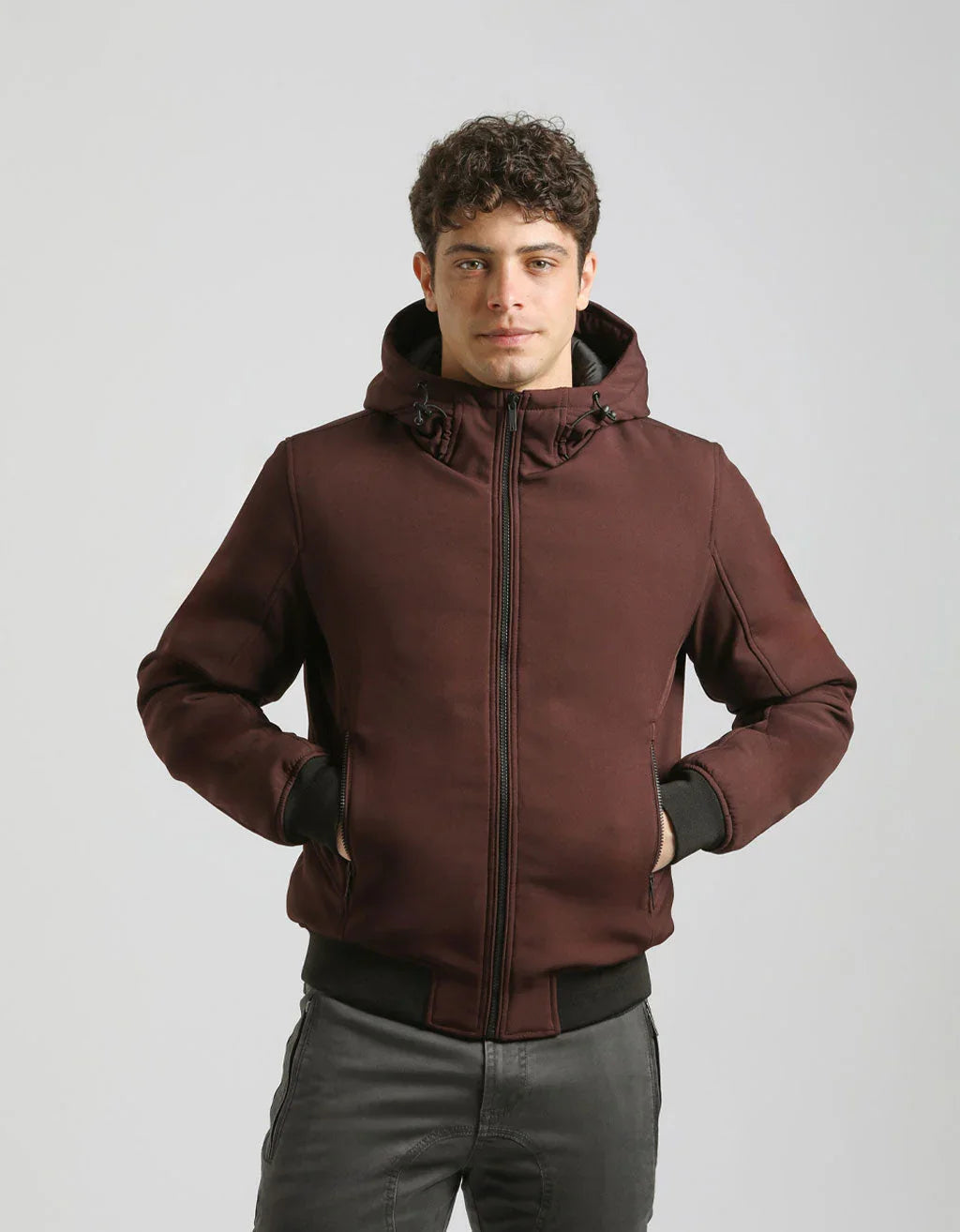 Bomber imbottito con cappuccio