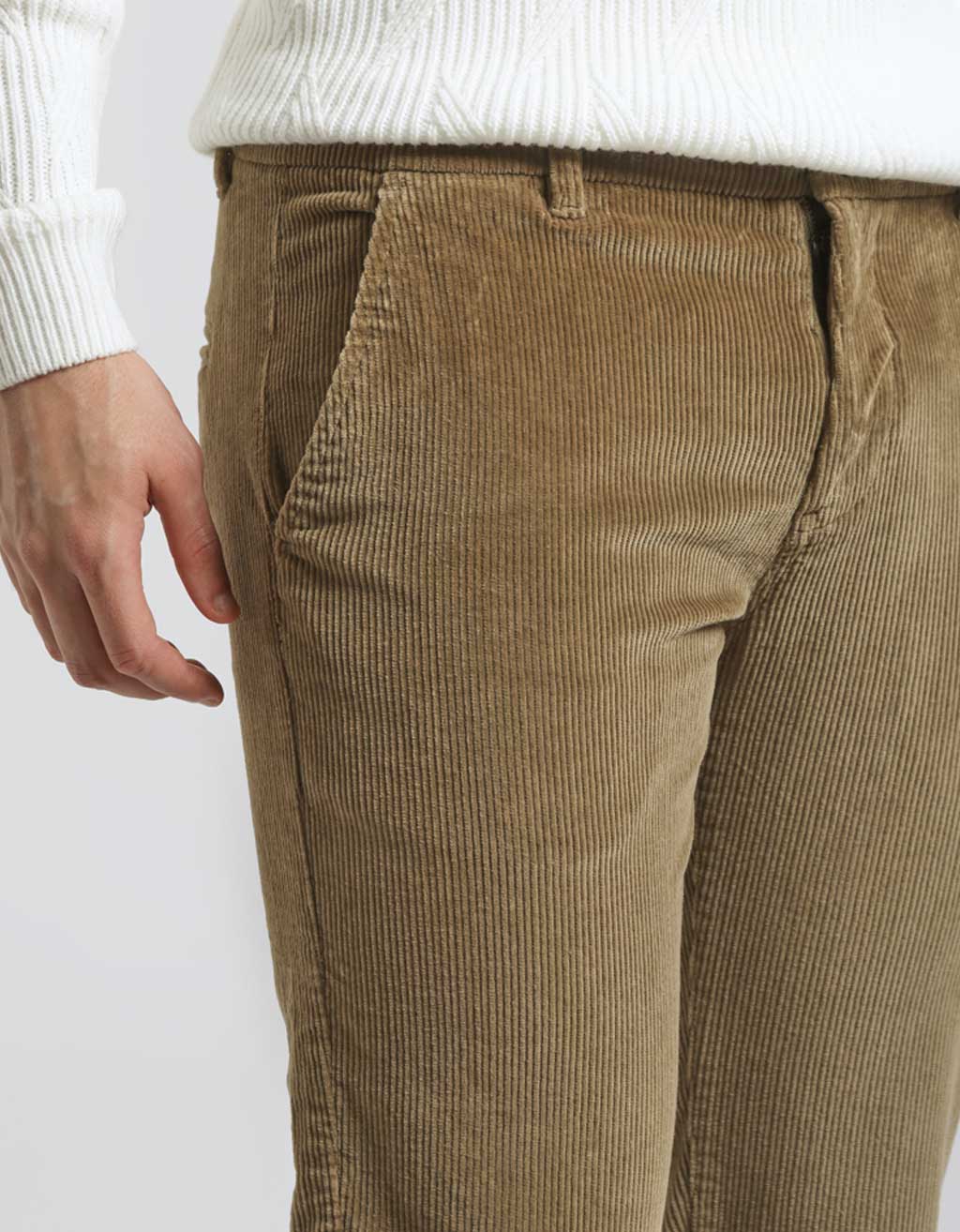 Pantaloni chino di velluto