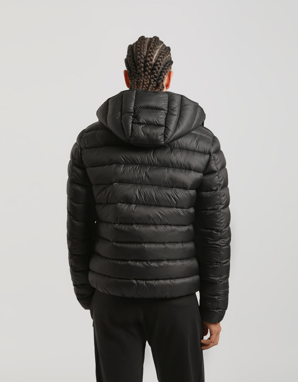 Giubbotto imbottito 100 grammi con cappuccio