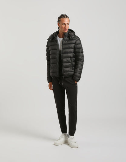 Giubbotto imbottito 100 grammi con cappuccio