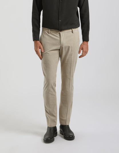Pantaloni chino in velluto